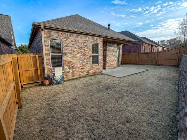 31 Juniel Point, Little Rock, AR 72211