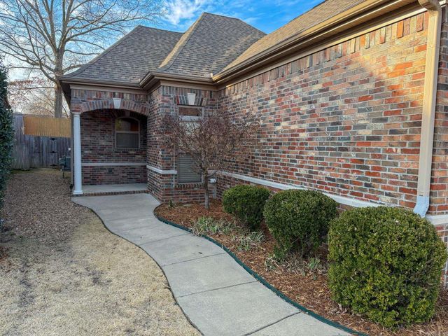 31 Juniel Point, Little Rock, AR 72211