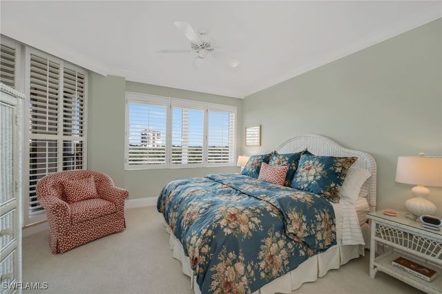 8171 Bay Colony DR 403, Naples, FL 34108