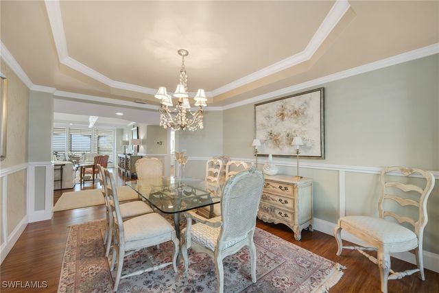 8171 Bay Colony DR 403, Naples, FL 34108