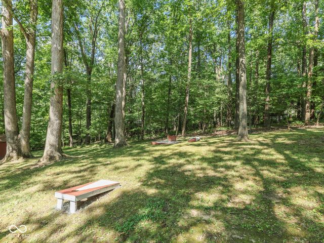 6678 Groundhog Drive, Nineveh, IN 46164