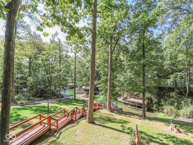 6678 Groundhog Drive, Nineveh, IN 46164
