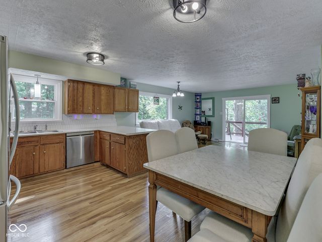 6678 Groundhog Drive, Nineveh, IN 46164