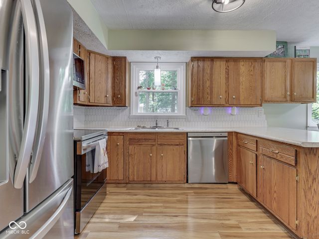 6678 Groundhog Drive, Nineveh, IN 46164