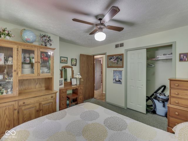 6678 Groundhog Drive, Nineveh, IN 46164