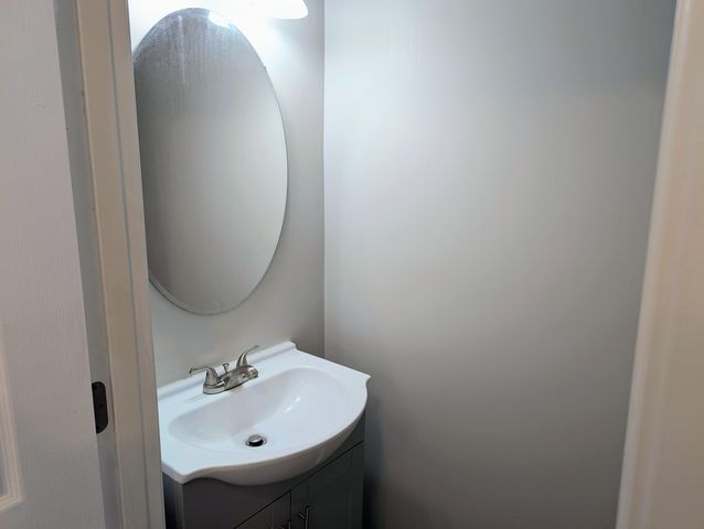 1402 North Avenue NE, Grand Rapids, MI 49505