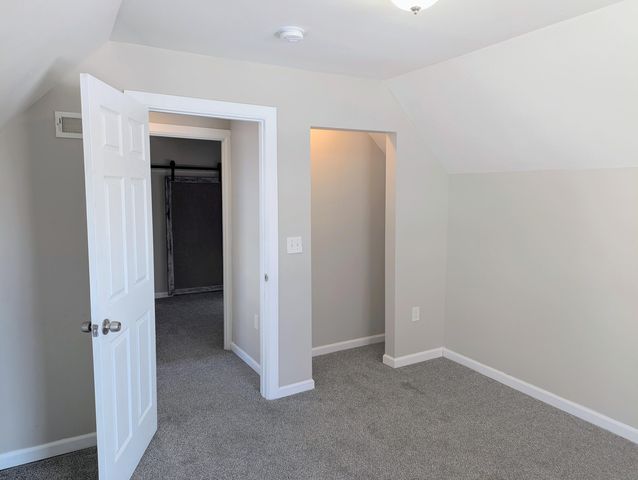 1402 North Avenue NE, Grand Rapids, MI 49505