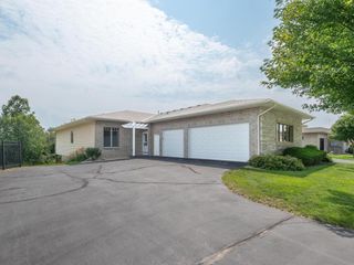 17057 Kennett Curve SW, Prior Lake, MN 55372