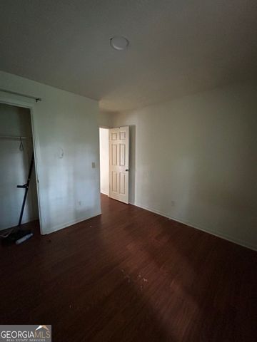 154 Timber Creek Lane SW, Marietta, GA 30060