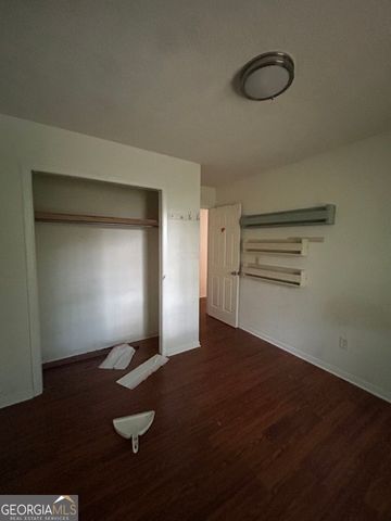 154 Timber Creek Lane SW, Marietta, GA 30060