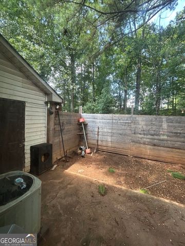 154 Timber Creek Lane SW, Marietta, GA 30060