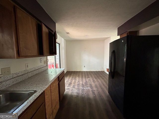 154 Timber Creek Lane SW, Marietta, GA 30060