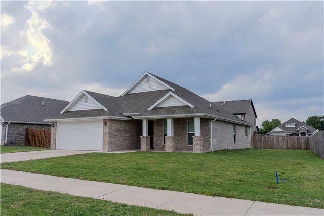 2510 Westbrook Loop, Pea Ridge, AR 72751