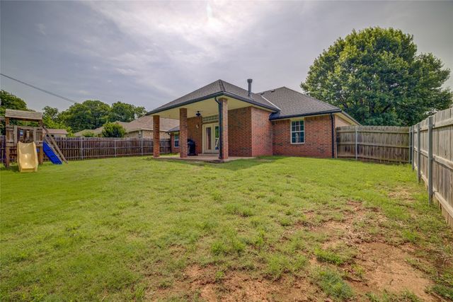 941 Blue Bird Terrace, Purcell, OK 73080
