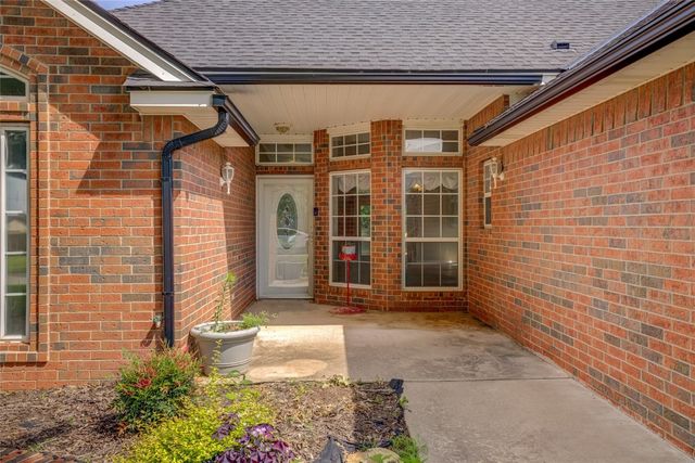 941 Blue Bird Terrace, Purcell, OK 73080