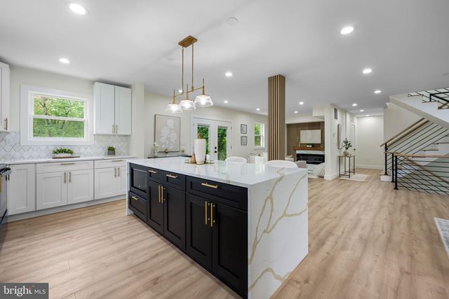15001 DARNESTOWN RD, Germantown, MD 20874