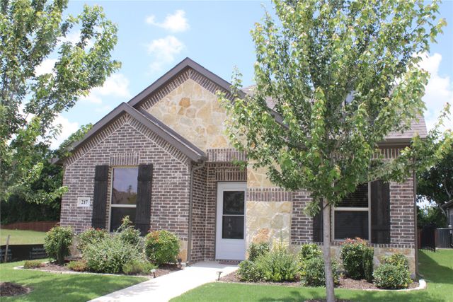 217 Foreman Drive, Midlothian, TX 76065