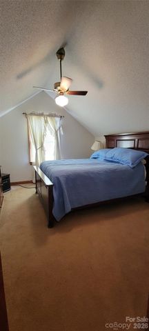 2604 Country Acres Place, Hudson, NC 28638