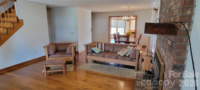 2604 Country Acres Place, Hudson, NC 28638