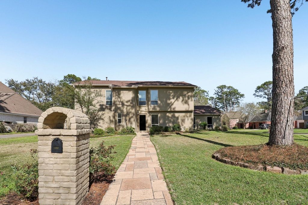 18302 Lazy Moss Lane, Spring, TX 77379