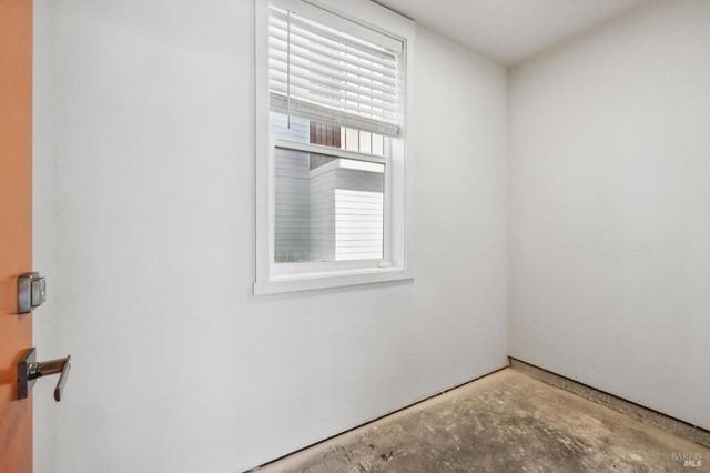 2672 Franz Kafka Ave, Santa Rosa, CA 95404