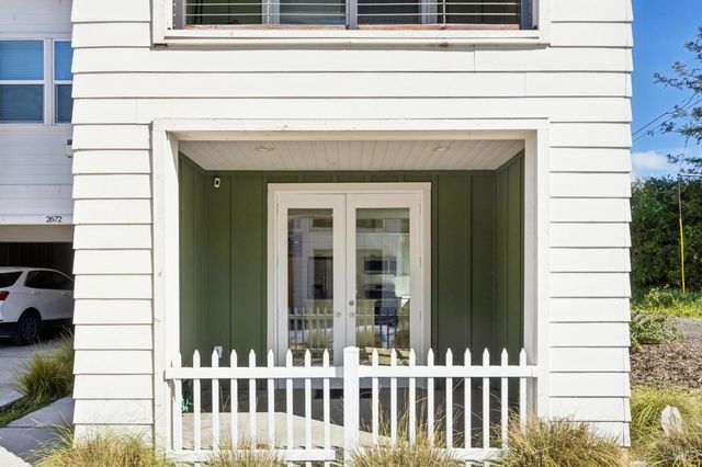 2672 Franz Kafka Ave, Santa Rosa, CA 95404