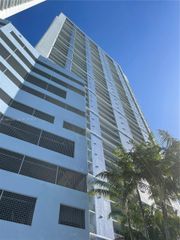 335 S Biscayne Blvd 3610, Miami, FL 33131