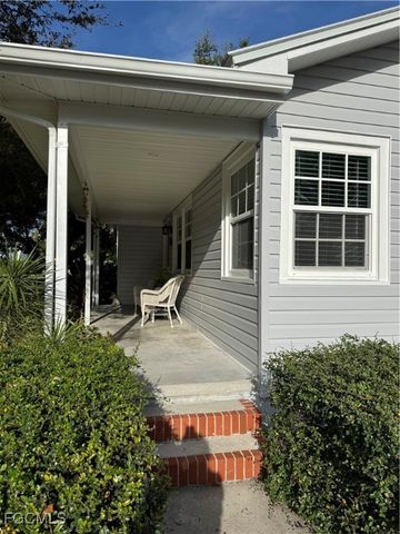 1640 Marlyn RD, Fort Myers, FL 33901