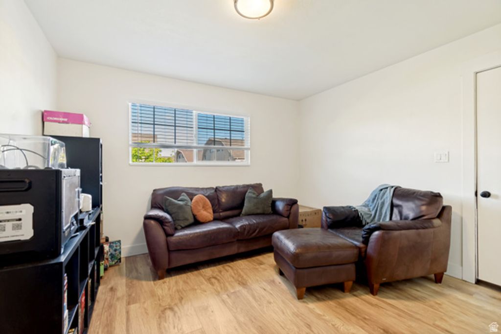 Image 11 of property listing at 1808 W HOMESTEAD FARM LN #4, West Valley City, UT 84119