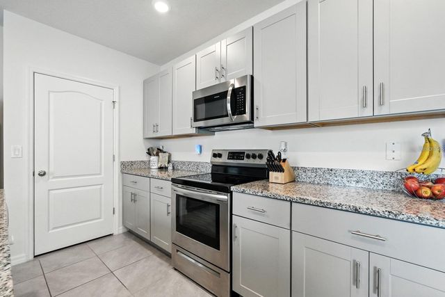 312 CHARLES DRIVE, Deland, FL 32724