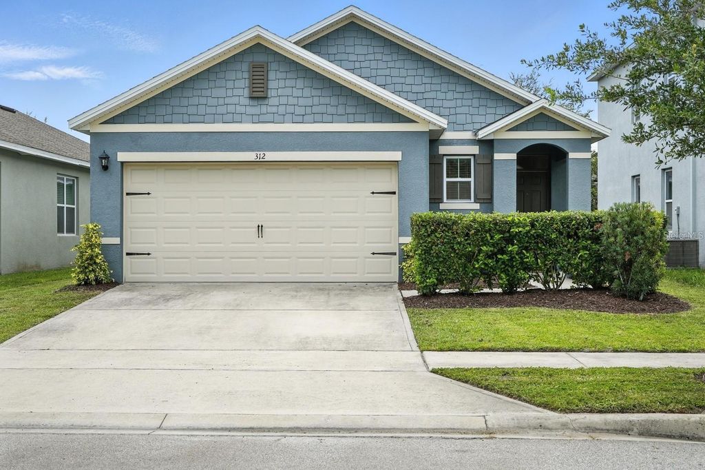 312 CHARLES DRIVE, Deland, FL 32724