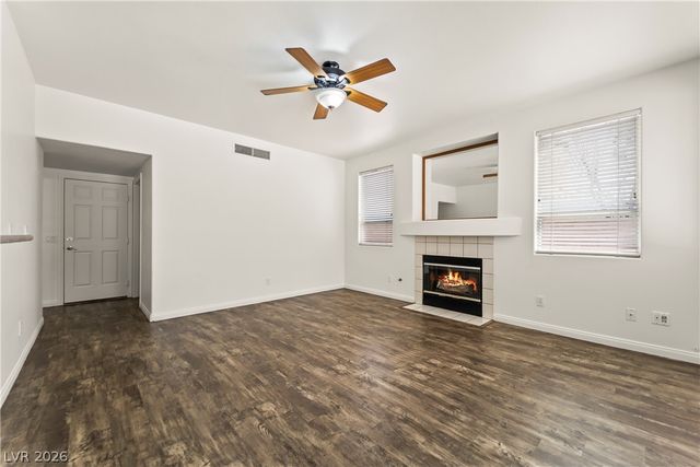 233 Horizon Peak Drive, Henderson, NV 89012