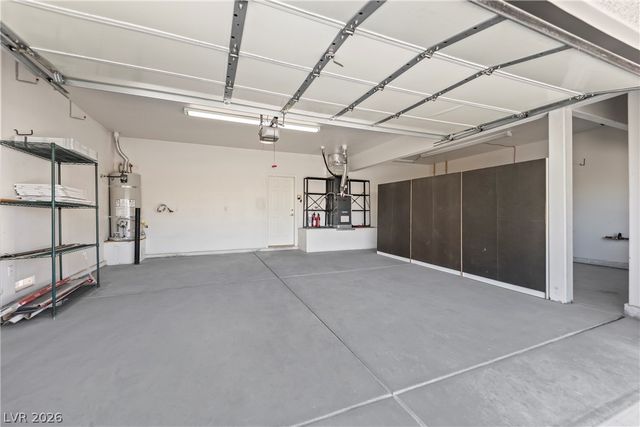 233 Horizon Peak Drive, Henderson, NV 89012
