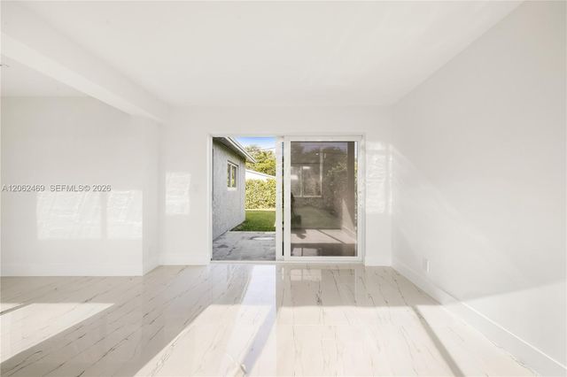 2111 N 14th Court, Hollywood, FL 33020