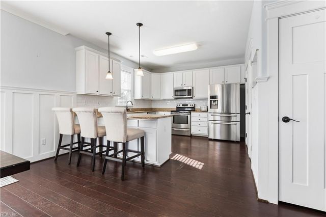 9626 12th View ST, Norfolk, VA 23503