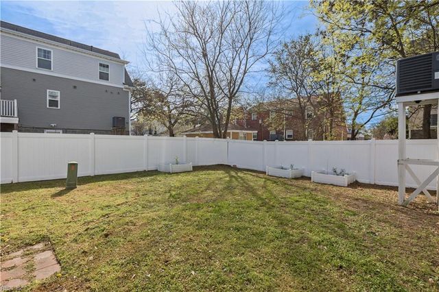 9626 12th View ST, Norfolk, VA 23503