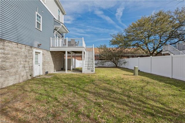 9626 12th View ST, Norfolk, VA 23503