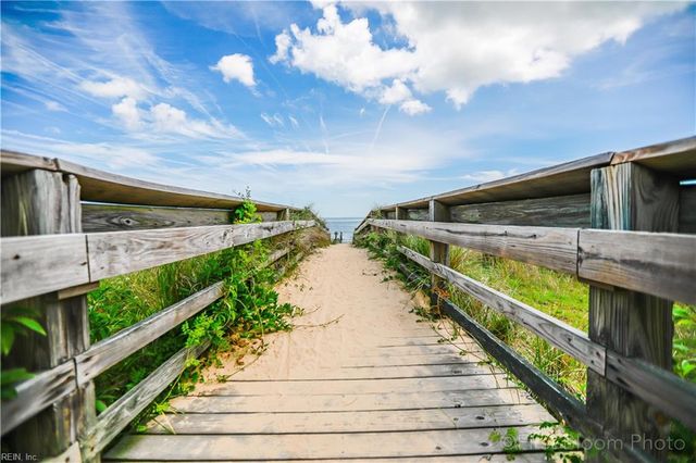 9626 12th View ST, Norfolk, VA 23503