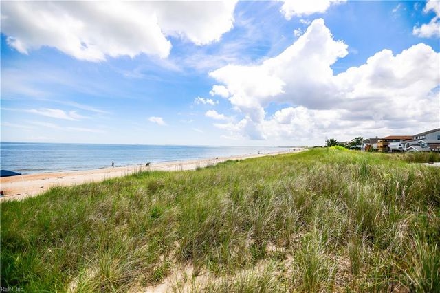 9626 12th View ST, Norfolk, VA 23503