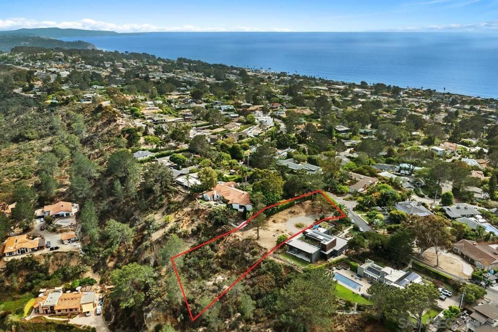 1241 Crest Rd, Del Mar, CA 92014