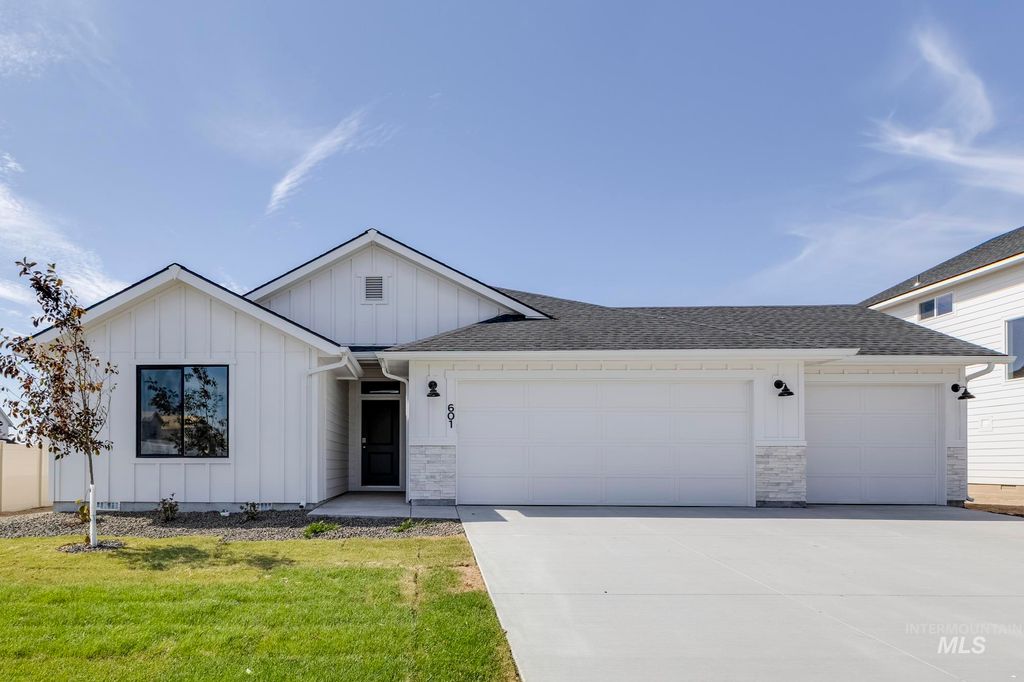 601 W Striped Owl St, Kuna, ID 83634