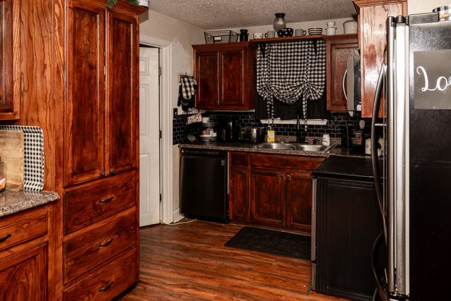 301 Northside, Quinlan, TX 75474