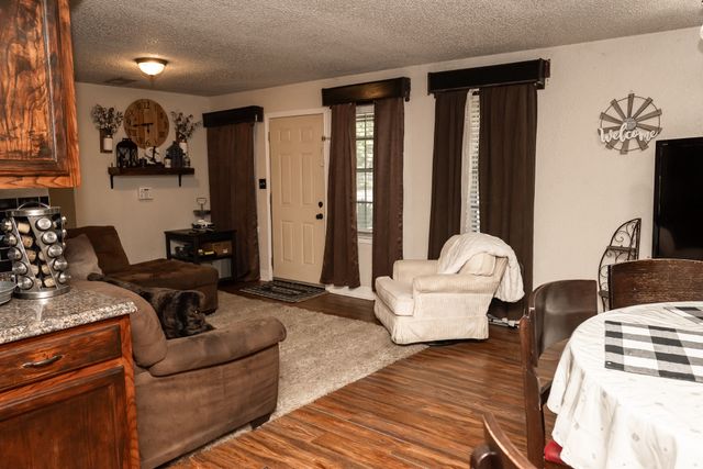 301 Northside, Quinlan, TX 75474