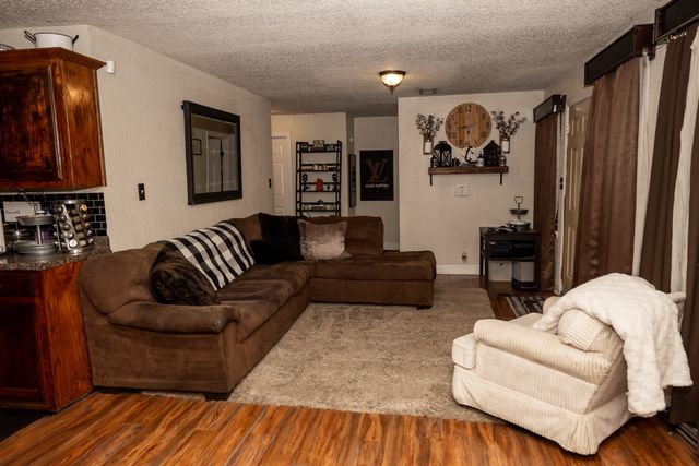 301 Northside, Quinlan, TX 75474