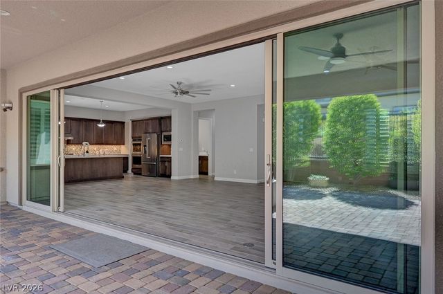 6709 Titanium Crest Street, Las Vegas, NV 89148