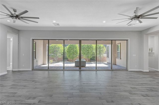 6709 Titanium Crest Street, Las Vegas, NV 89148