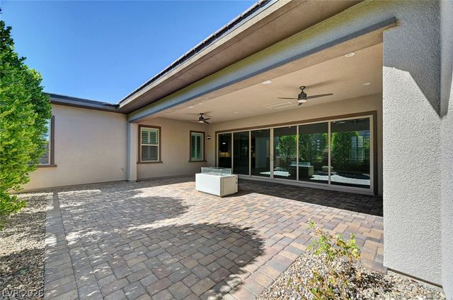 6709 Titanium Crest Street, Las Vegas, NV 89148