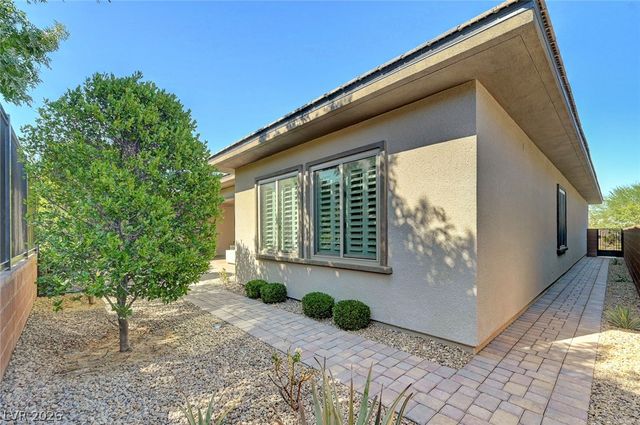 6709 Titanium Crest Street, Las Vegas, NV 89148