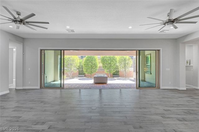 6709 Titanium Crest Street, Las Vegas, NV 89148