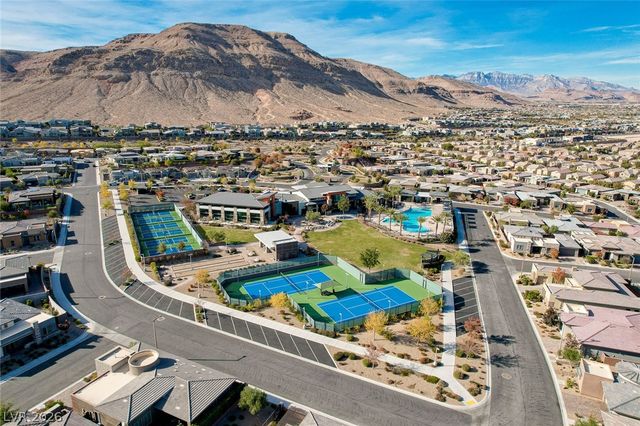 6709 Titanium Crest Street, Las Vegas, NV 89148